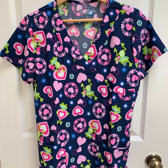 Scrubfinity PerformX Women’s Scrub Top - Picture 1 of 5